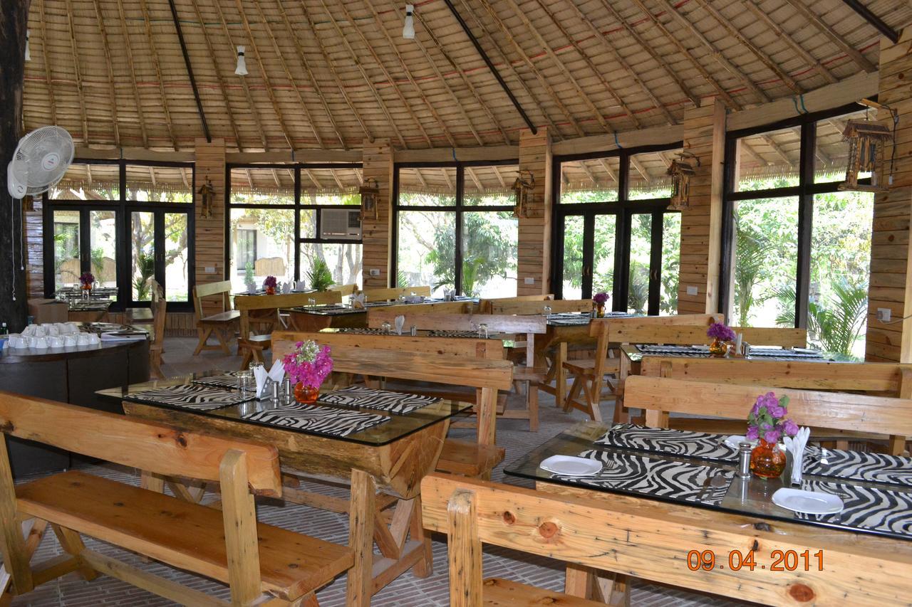 Corbett Wild Iris Spa And Resort Ramnagar (Uttarakhand) Exterior foto