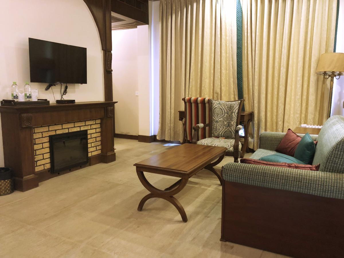 Corbett Wild Iris Spa And Resort Ramnagar (Uttarakhand) Exterior foto